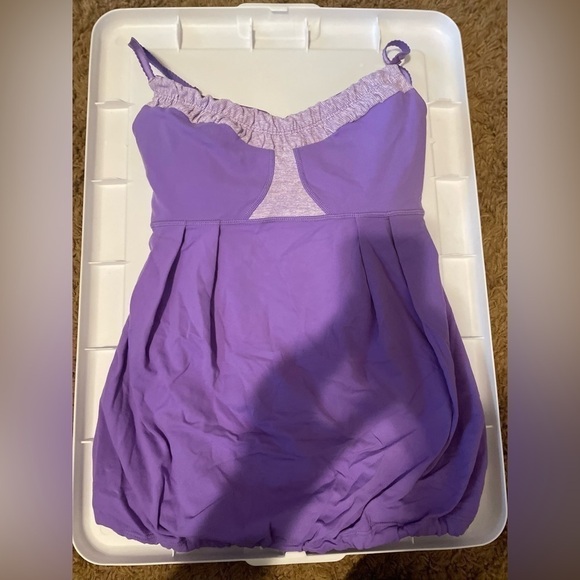 LULULEMON top size 4 - Picture 2 of 5